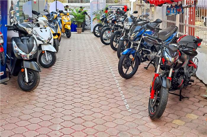 Bike, scooter sales March 2023: Hero, Suzuki record double digit growth